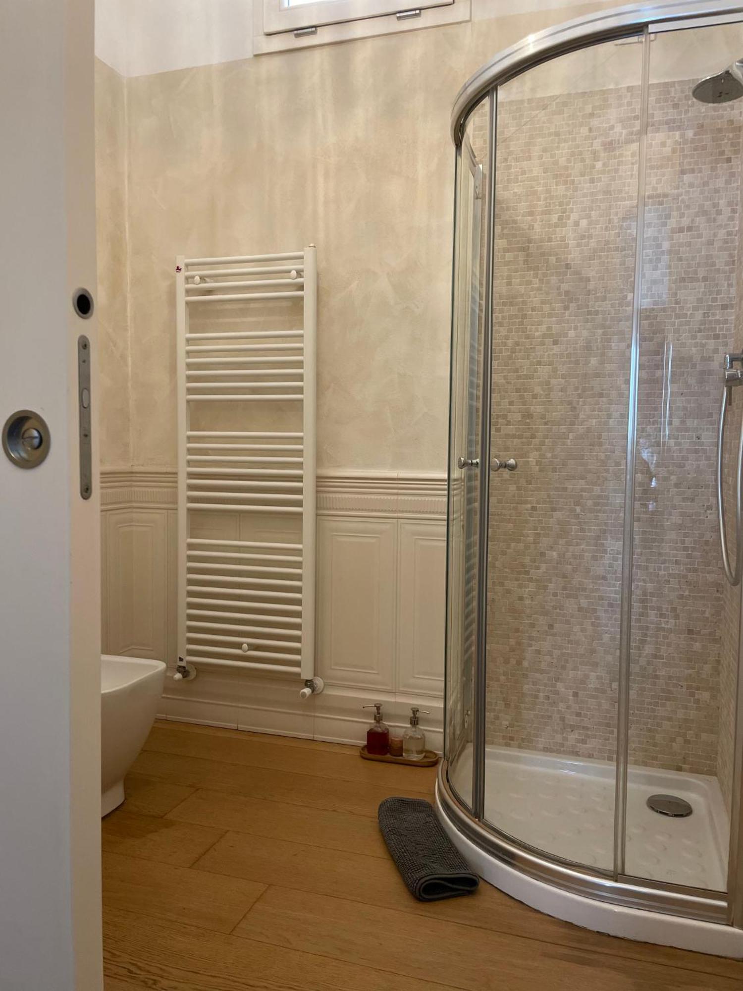 Abitare Al 42 Apartment Ravenna Bagian luar foto