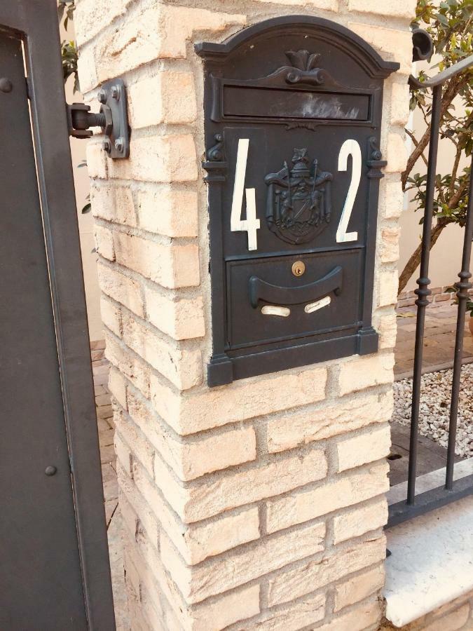 Abitare Al 42 Apartment Ravenna Bagian luar foto